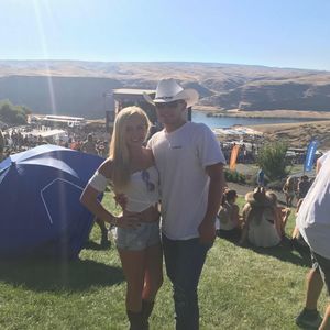 Meet your Posher, Joshua